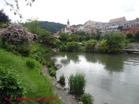 Tudi obsajene vodne površine v mestih so prijetne za druženje